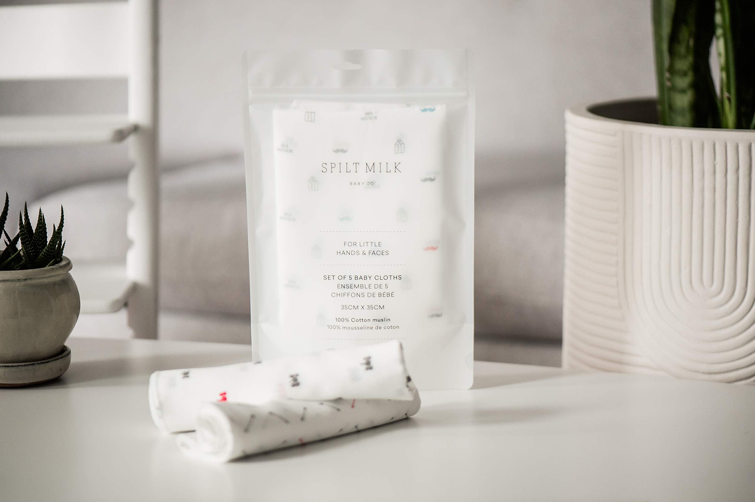 Spilt Milk skin-friendly material suitable for sensitive skin.