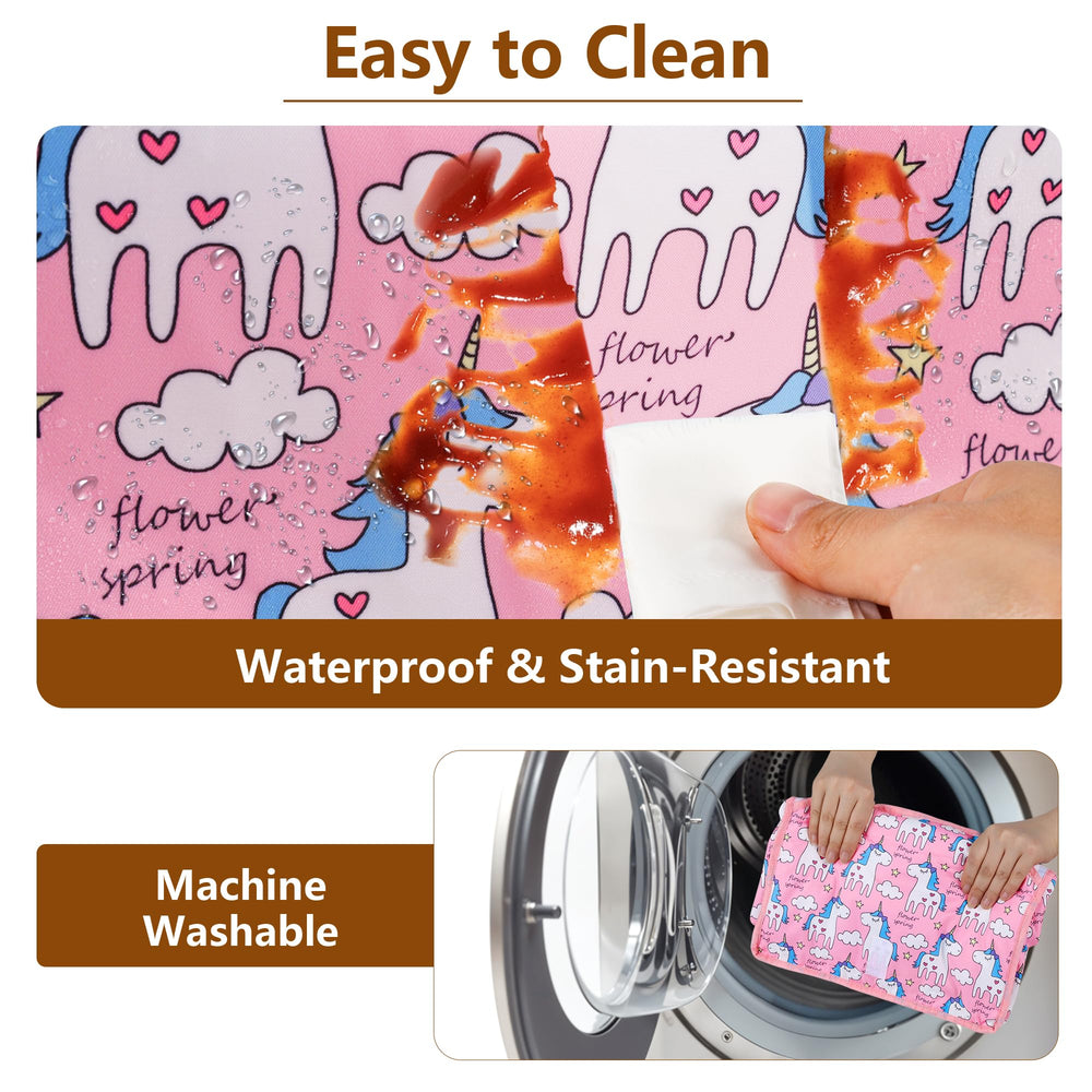 Sprouterie three-point harness helps keep your little one securely seated.