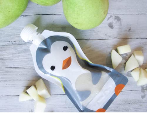 Squooshi pouch reusable snack bag helps reduce disposable waste.