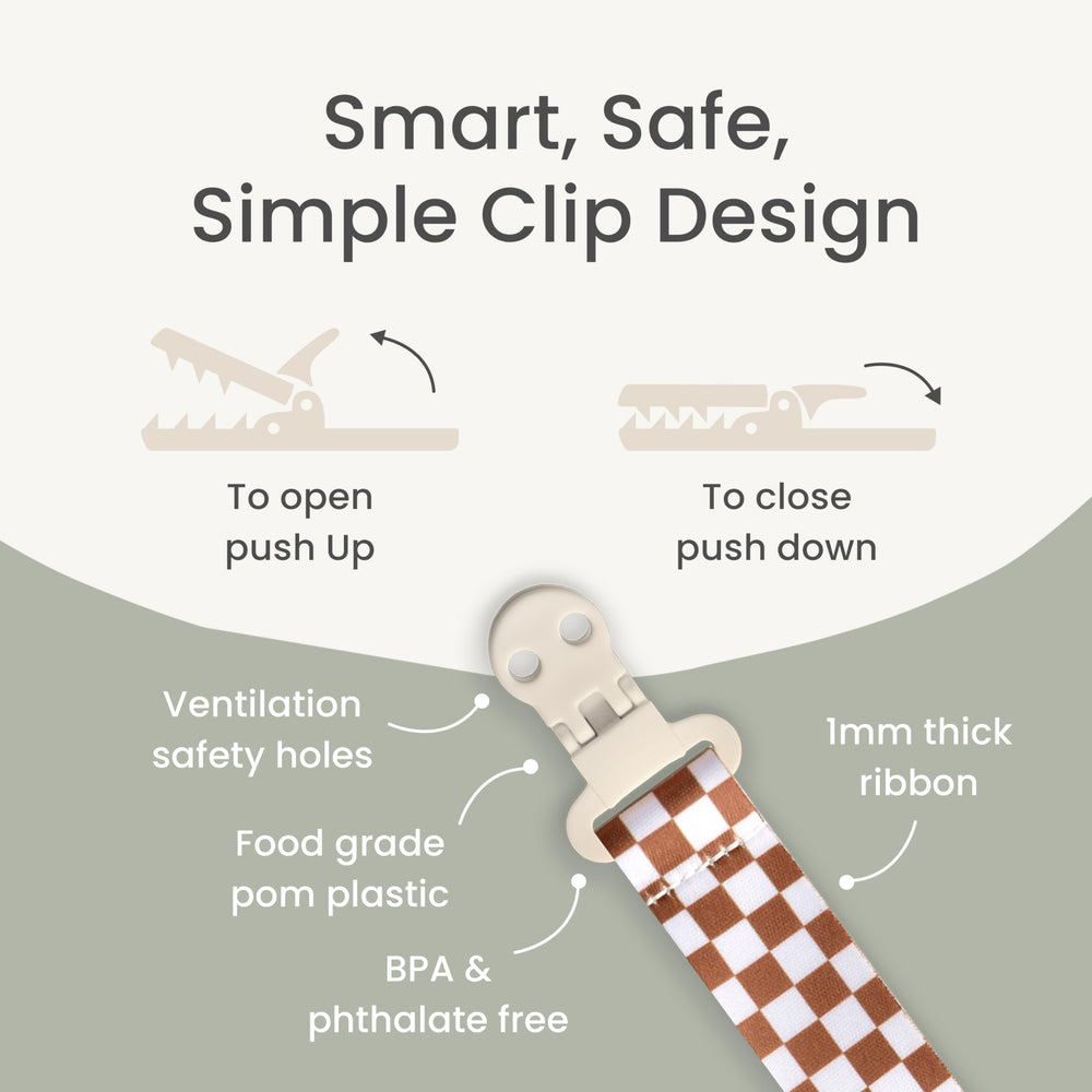 Stadela pacifier clip silky ribbon detail for gentle touch on clothes.