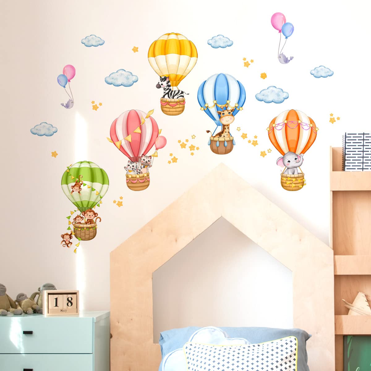 Stampringt safari wall sticker for nurseries with vibrant colors.