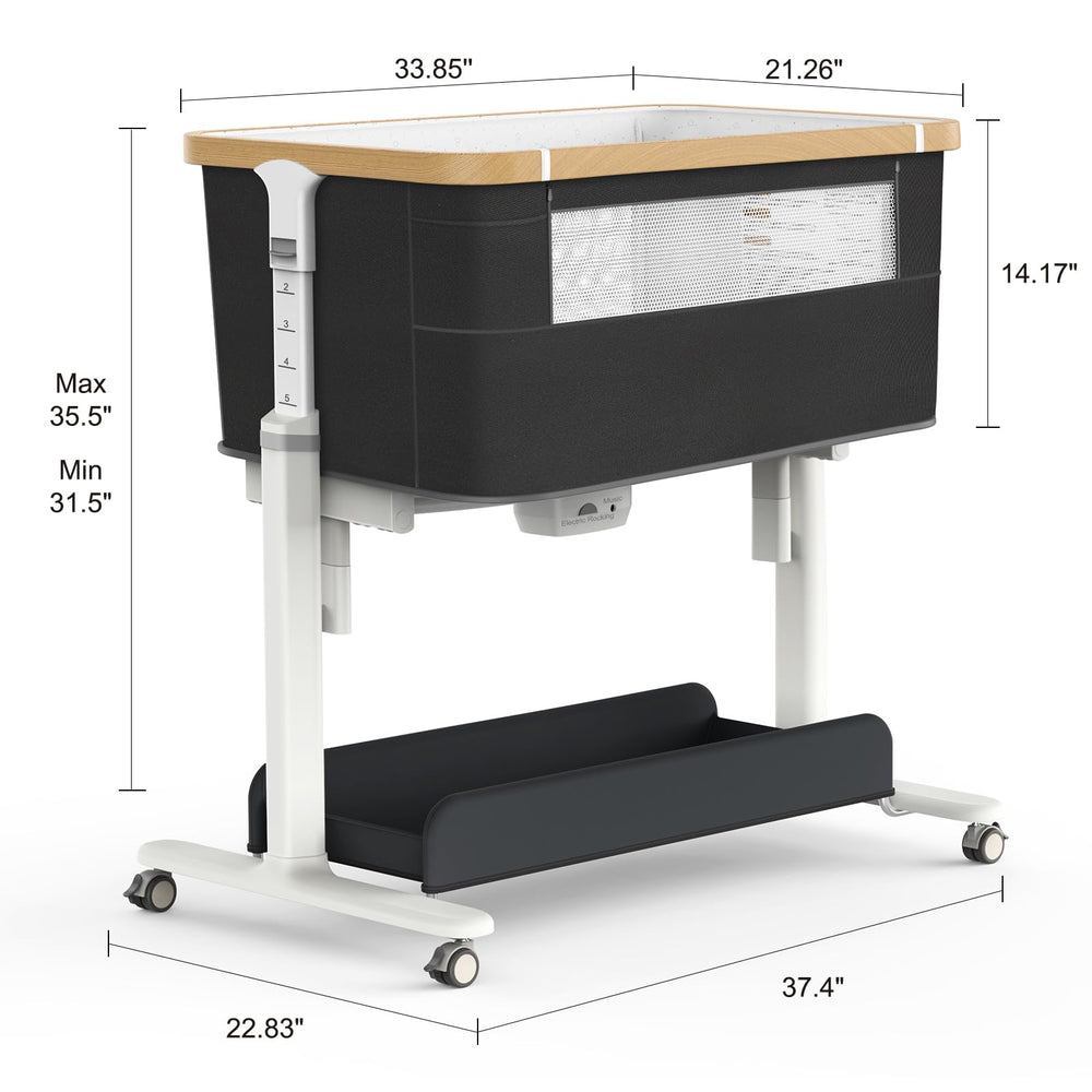 Staroyal bassinet uses breathable mesh for optimal baby airflow.