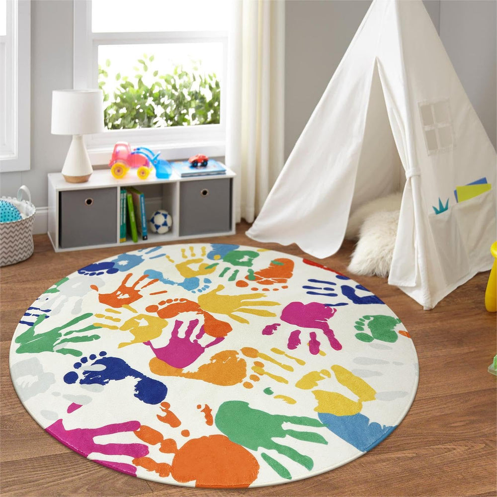 STARUIA durable high-traffic rug supports busy classrooms and playrooms.