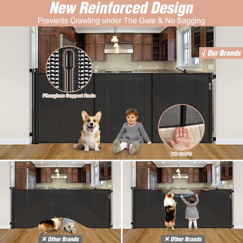 Stcockis reinforced gate closed lock demonstrates secure containment of children and pets.