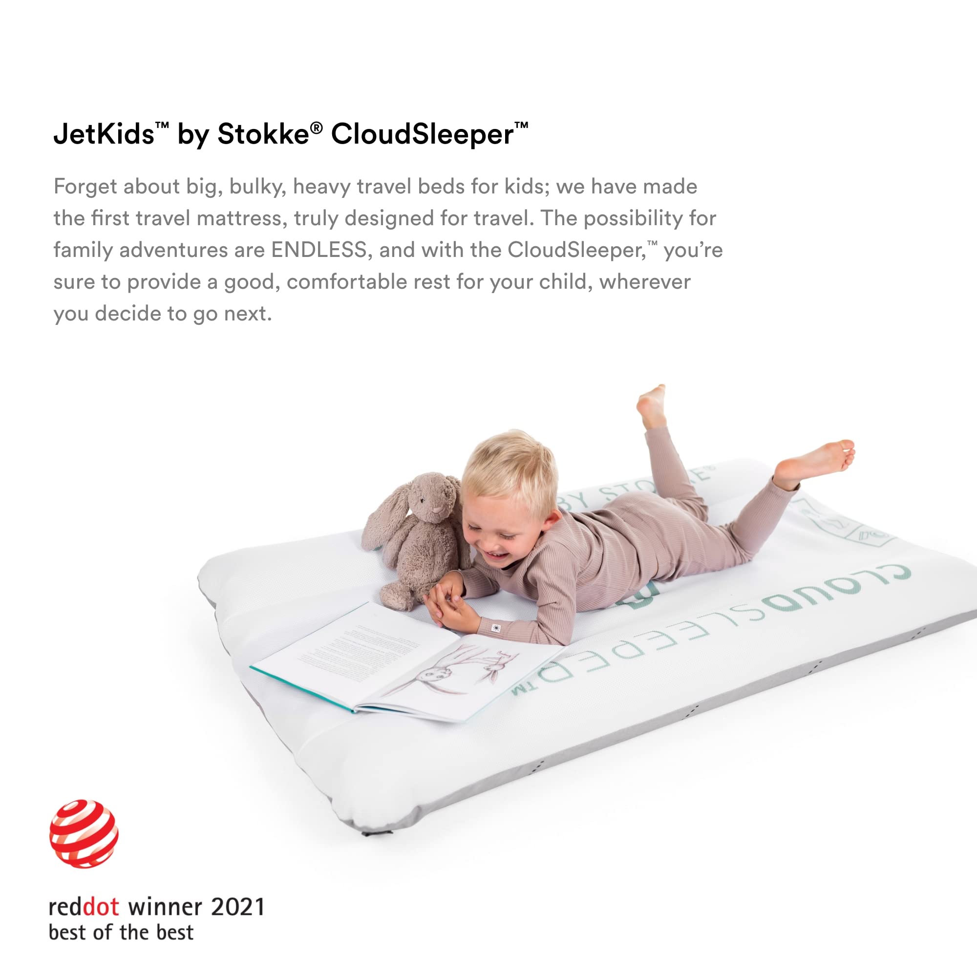 Stokke CloudSleeper full-length bumpers provide safety during rest.