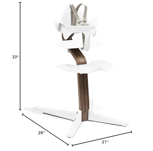 Stokke Nomi family-meal experience with child at table