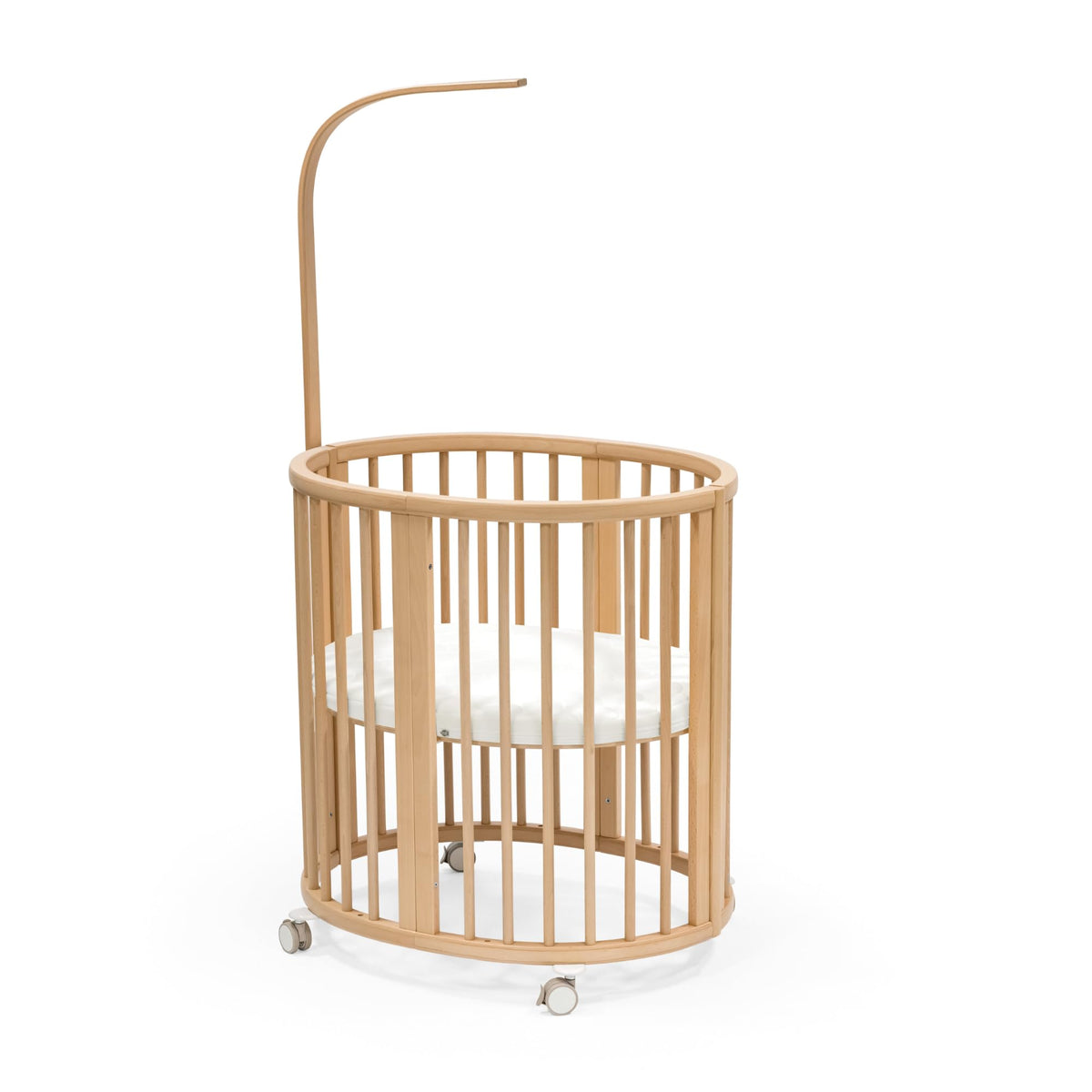 Stokke Sleepi Mini Bundle V3 natural bed setup, adjustable crib for growing child.
