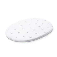 Stokke Sleepi Mini fitted sheet by Pehr in Stork pattern promotes gentle baby sleep.