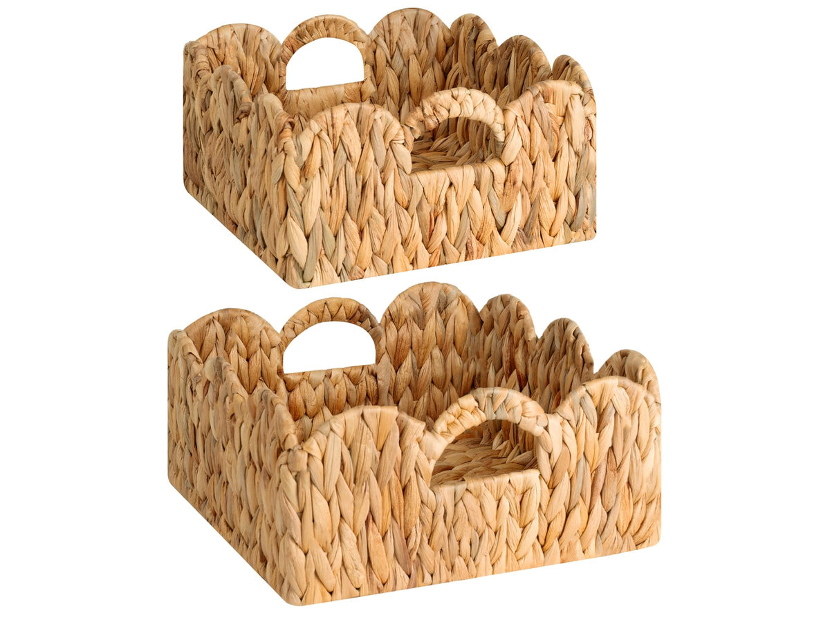 StorageWorks scalloped wicker basket close-up weave showcases natural texture and craftsmanship.
