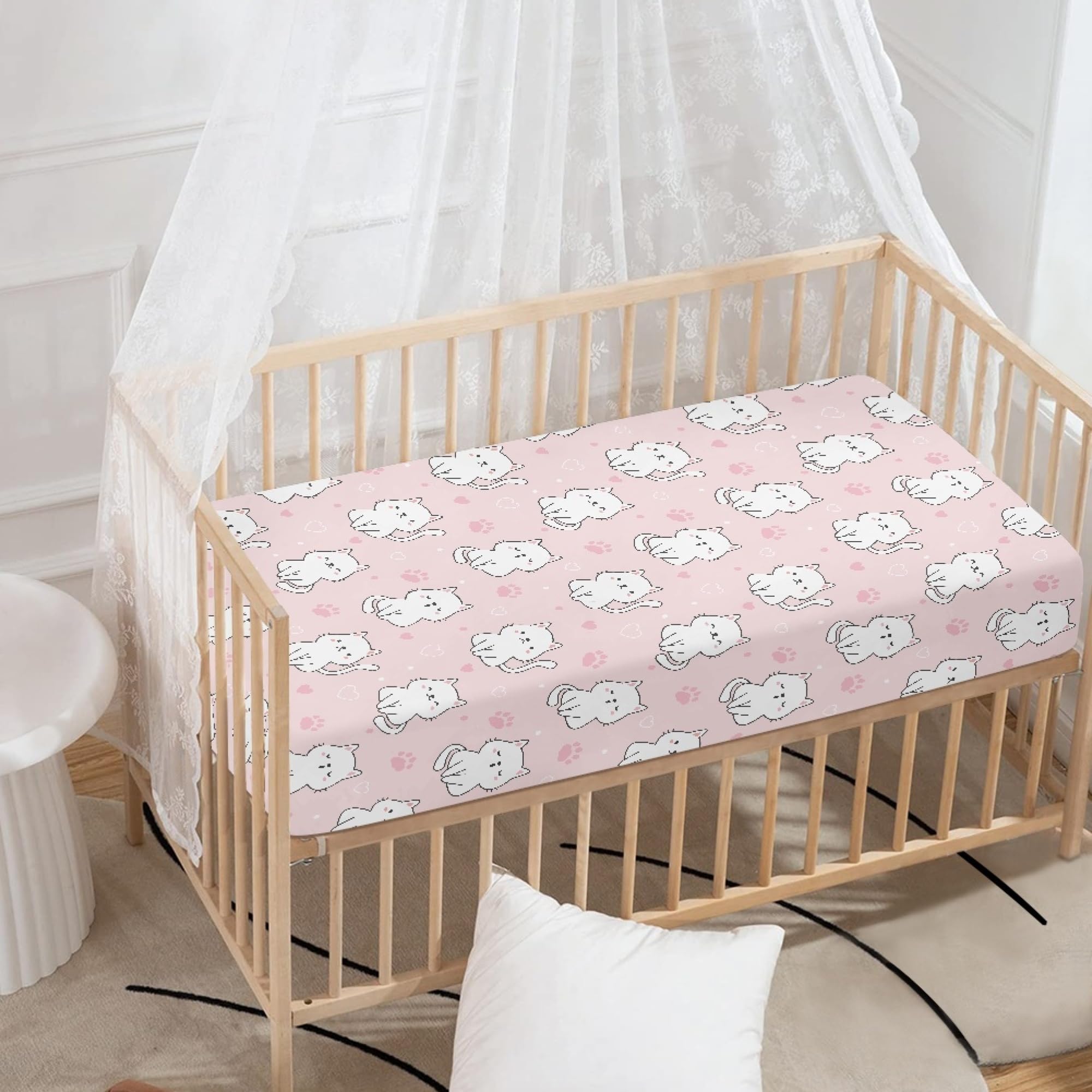 Streeyiu cat-pattern crib sheet adds playful nursery decor