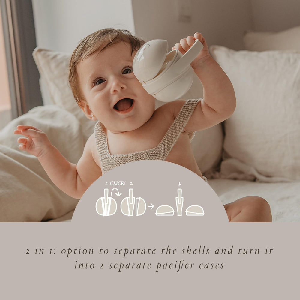 Suavinex Bonhomia pink pacifier case open layout for easy access.