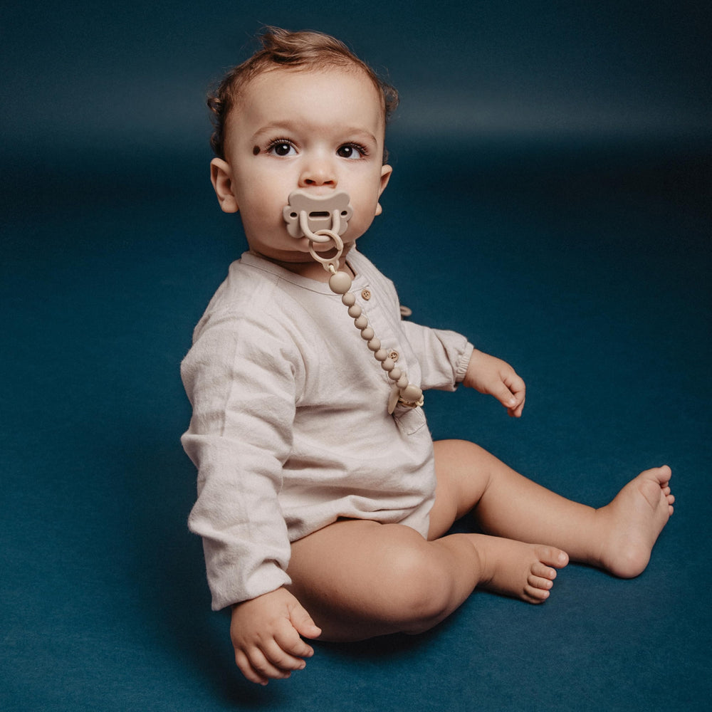 Spanish design heritage visible in Suavinex Color Essence SX PRO pacifier.