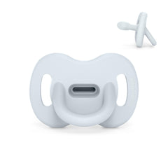 Suavinex Color Essence SX PRO blue pacifier in soft silicone for soothing comfort.