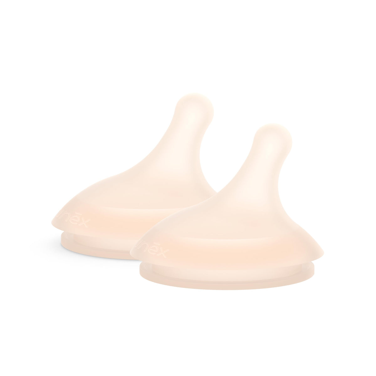 Suavinex Zero.Zero Dense Flow nipple close-up showing asymmetrical design for smoother breast-to-bottle transition.
