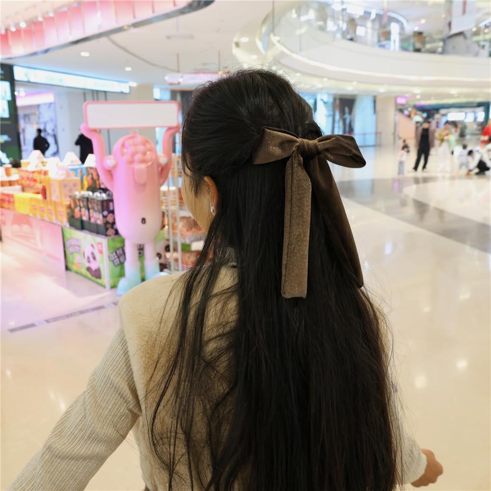 Sugarmelon baby velvet bow for adorable hairstyles.