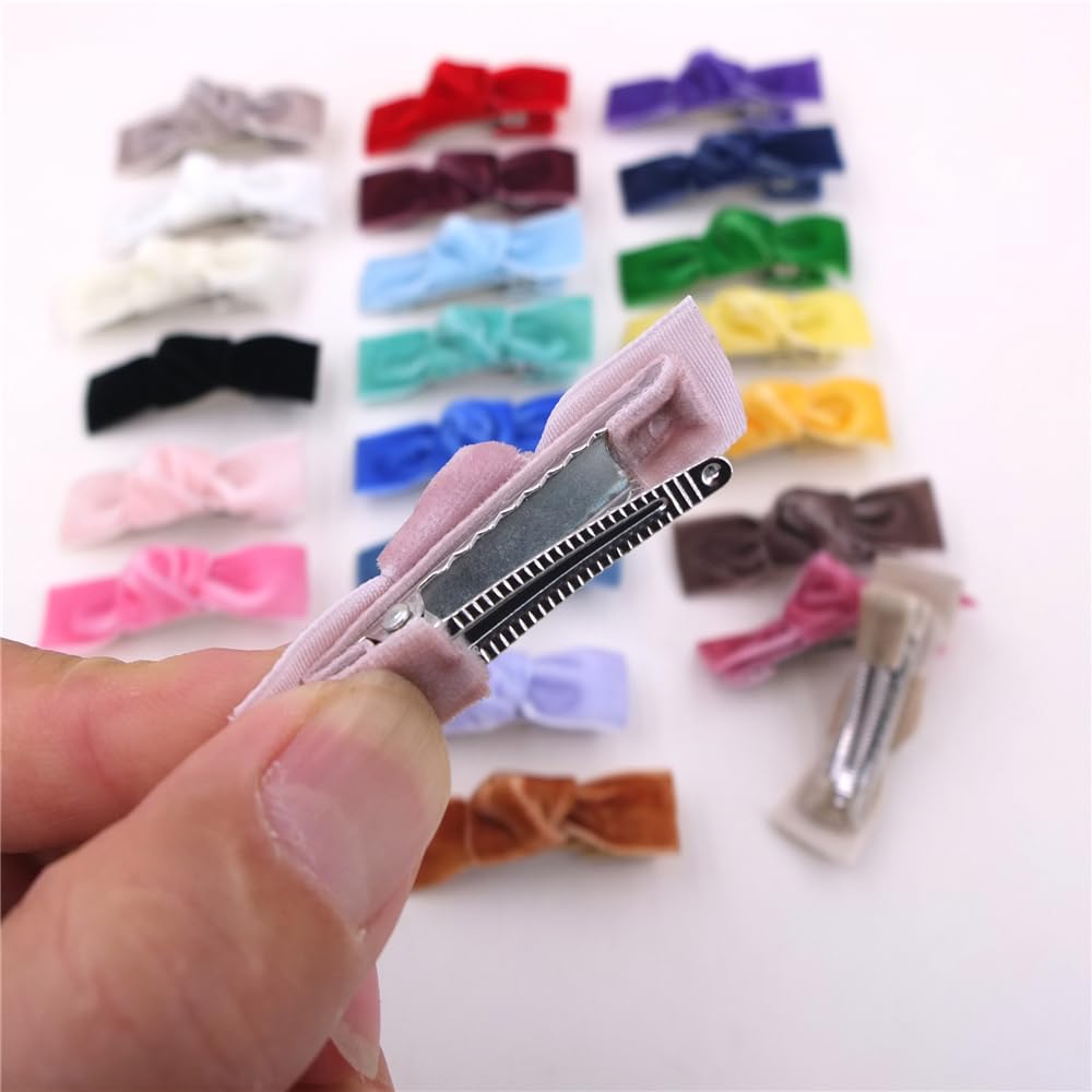 Sugarmelon baby clips make a thoughtful gift for showers and birthdays.
