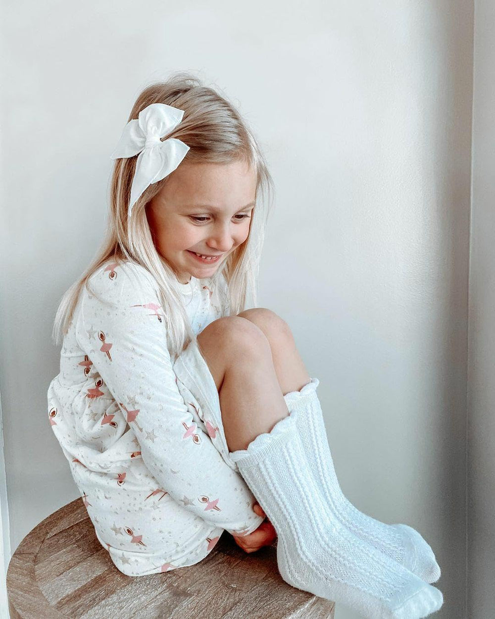 Sugarmelon versatile hair accessory pack fits from baby to mom for easy styling.