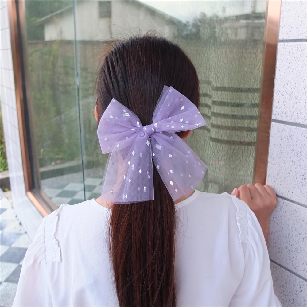 Sugarmelon wearable baby girl clip paired with everyday outfits