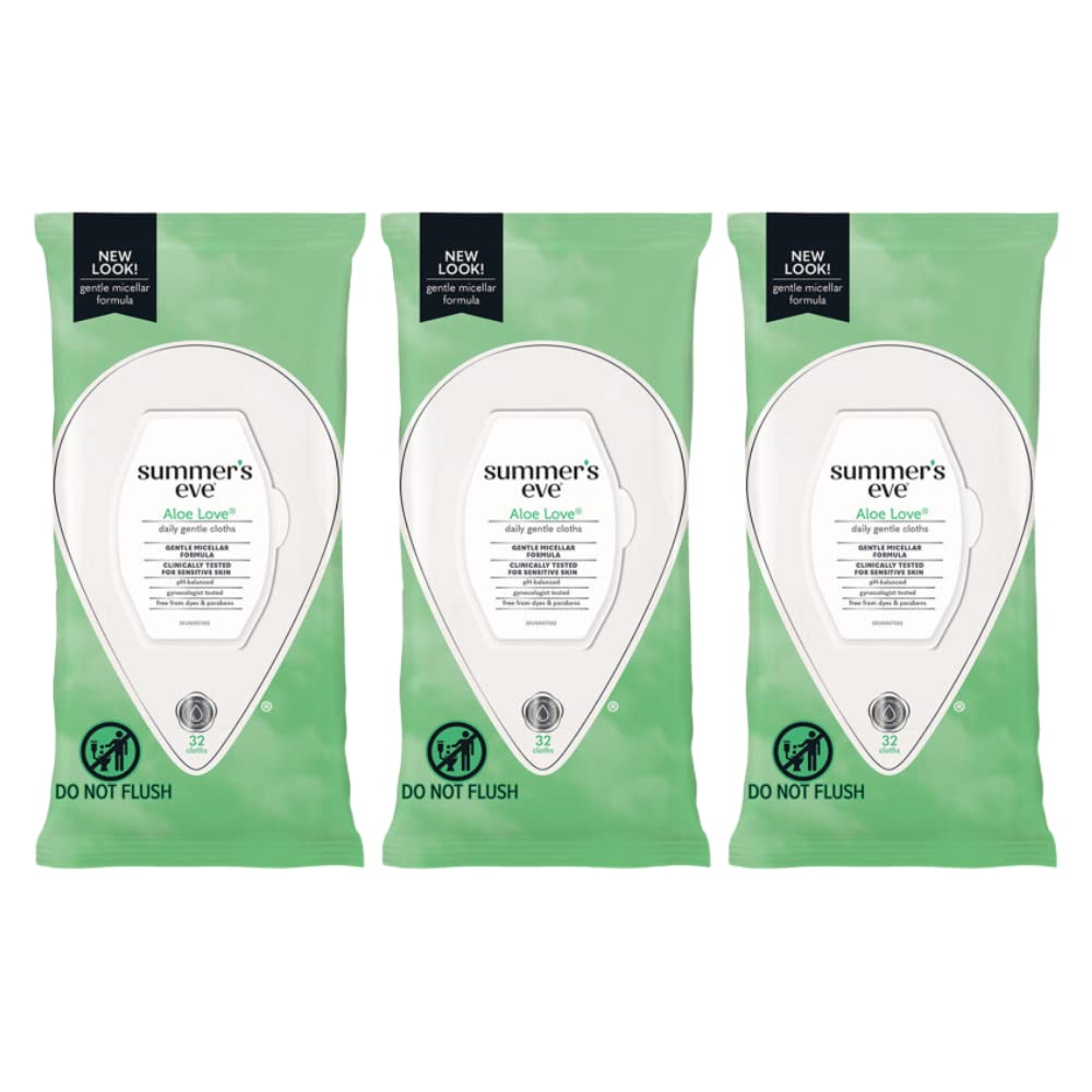 Summer's Eve Aloe Love wipes, 32-count pack, for daily gentle cleansing.