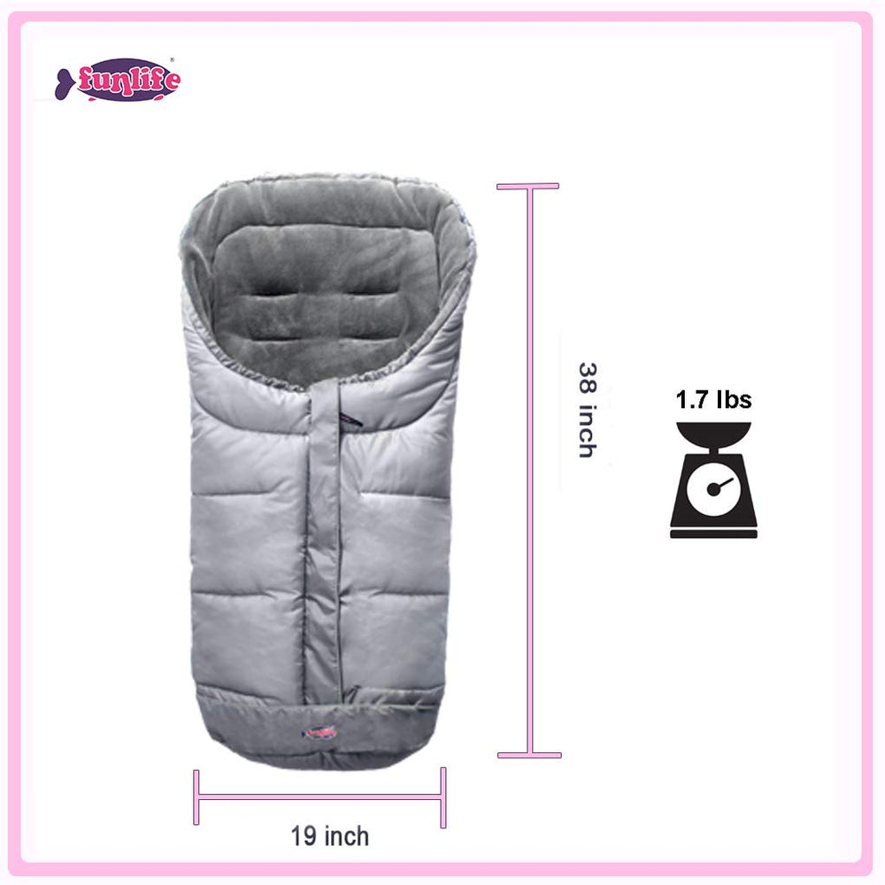 Sunday stroller bunting bag side zipper demonstrates easy diaper changes while keeping small hands toasty