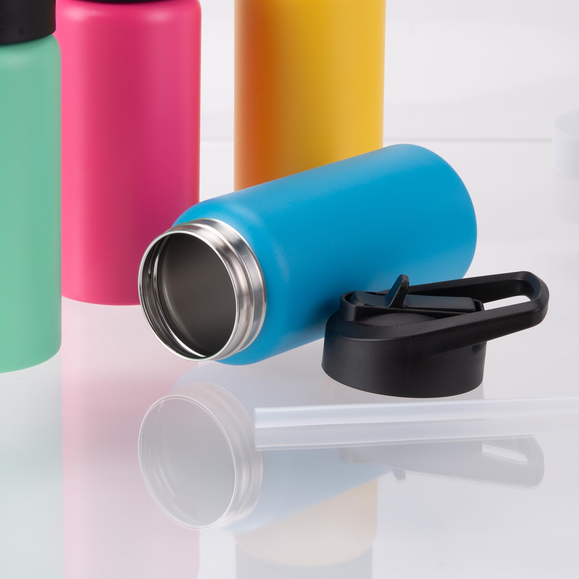 SUNNOW mixed-color set offers colorful hydration options for kids.