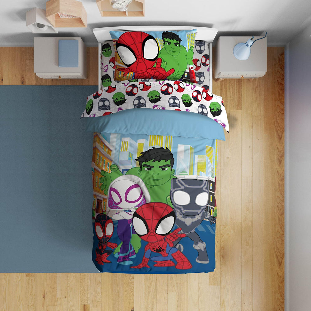 Sunny Side Up Marvel Spidey comforter front view for cozy bedtimes.