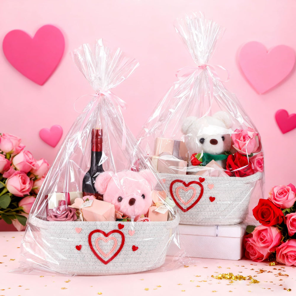 Sunnymove packing includes two baskets, two gift bags, and two ribbons.
