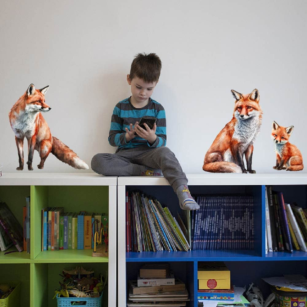 SUPERDANT fox wall decals provide kid-friendly decor for bedrooms and playrooms.