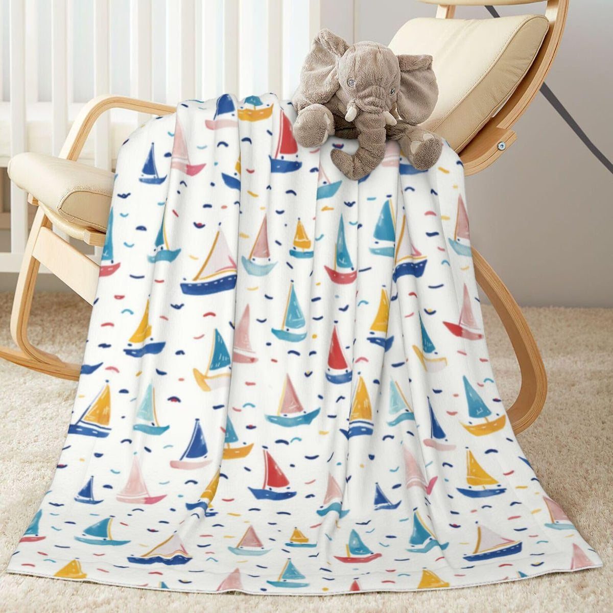 SUPLUCHOM soft plush fabric blanket gently cushions baby’s skin