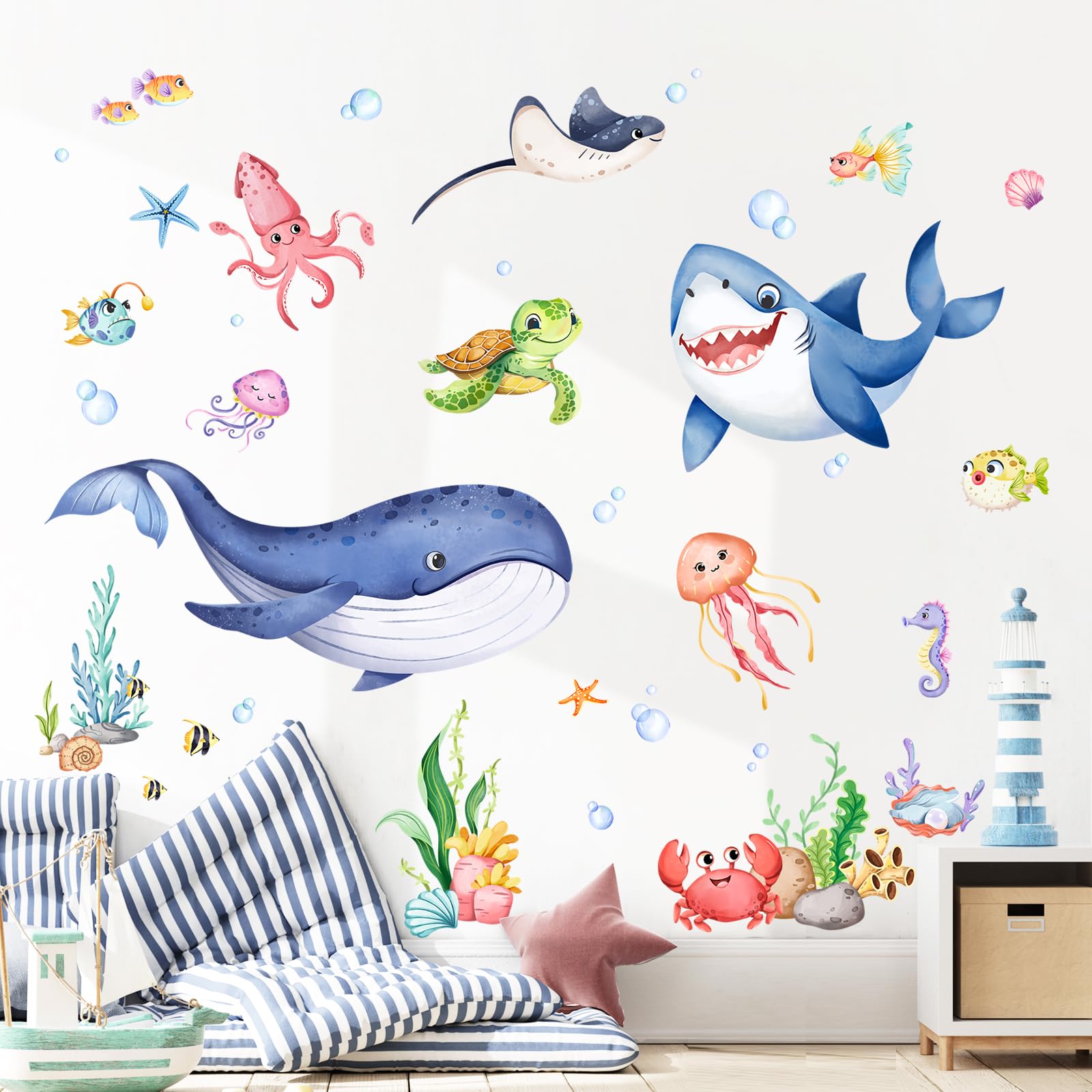 Supzone Under The Sea fish wall decal complements imaginative ocean adventures.