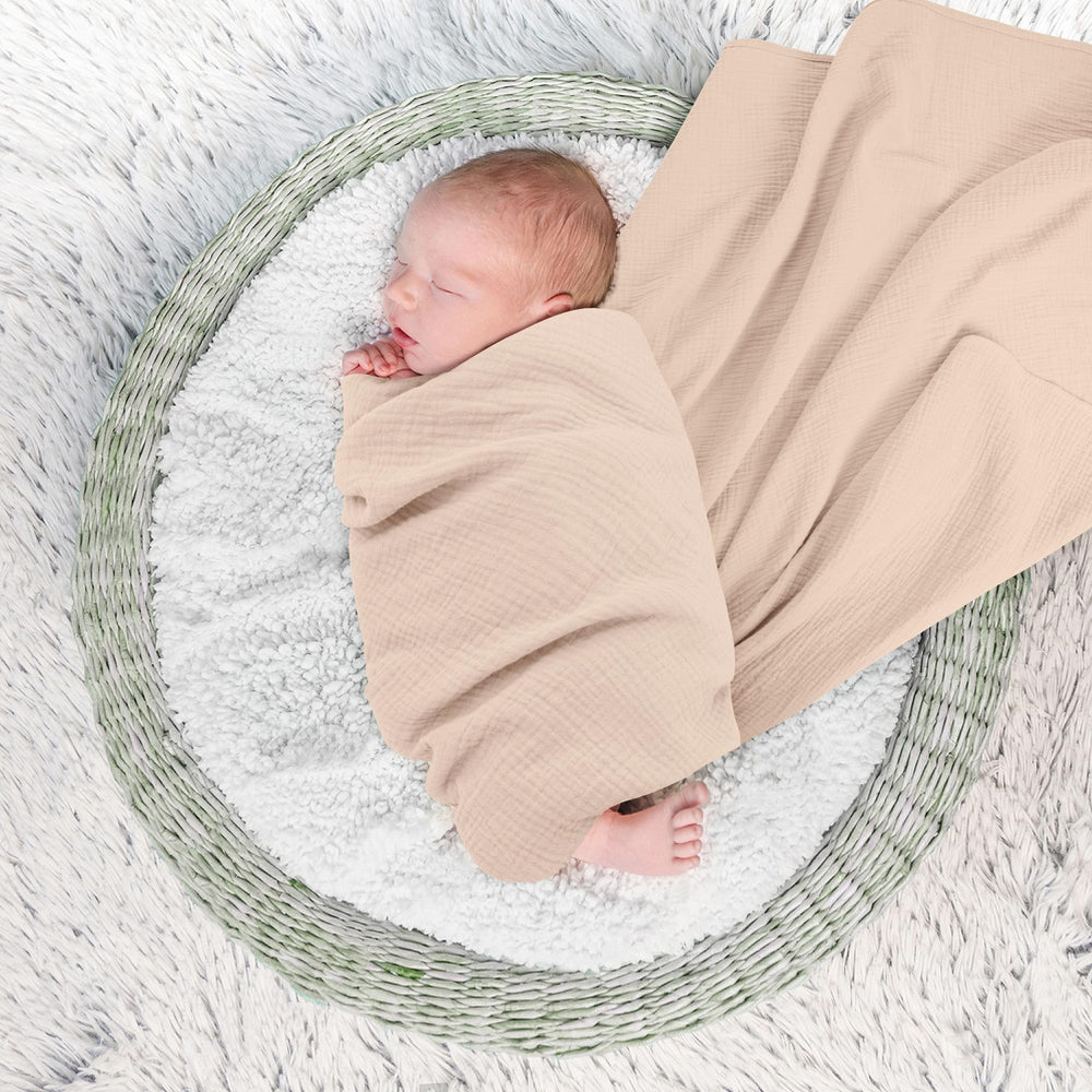 Susurration pink stars blanket serves as a versatile baby-care essential