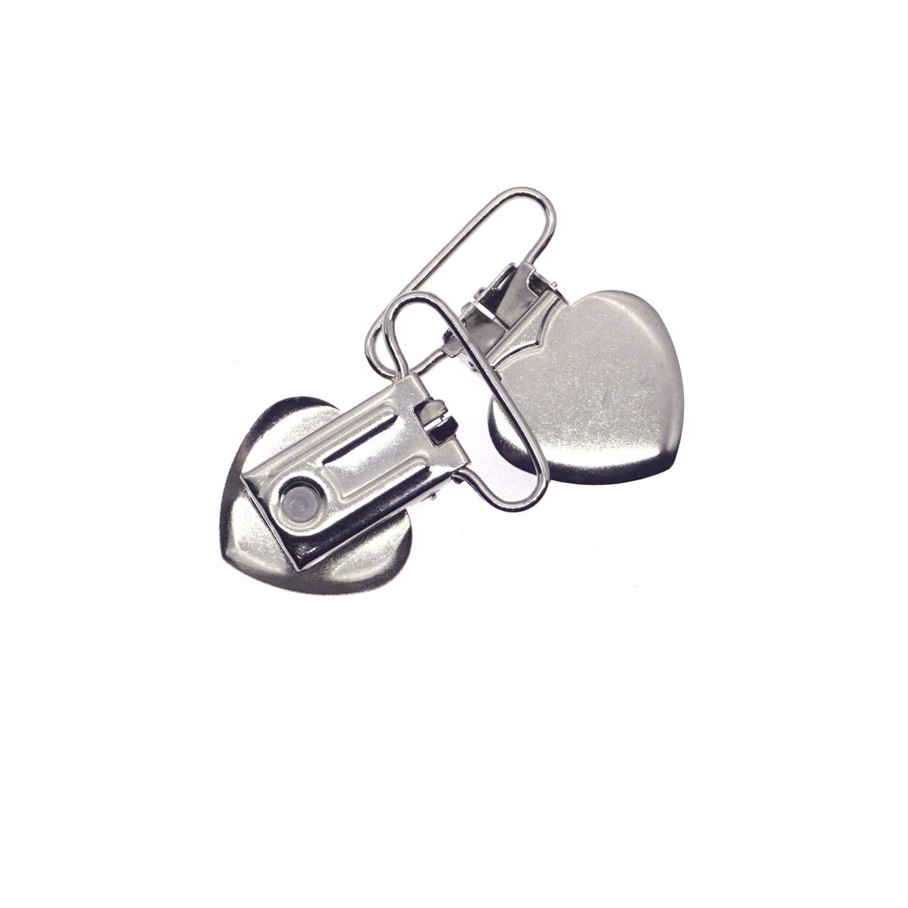 Sutoyuen heart clips for easy organization of baby items.