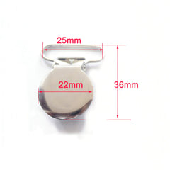 Sutoyuen pacifier clip with loop for 25mm ribbon compatibility.