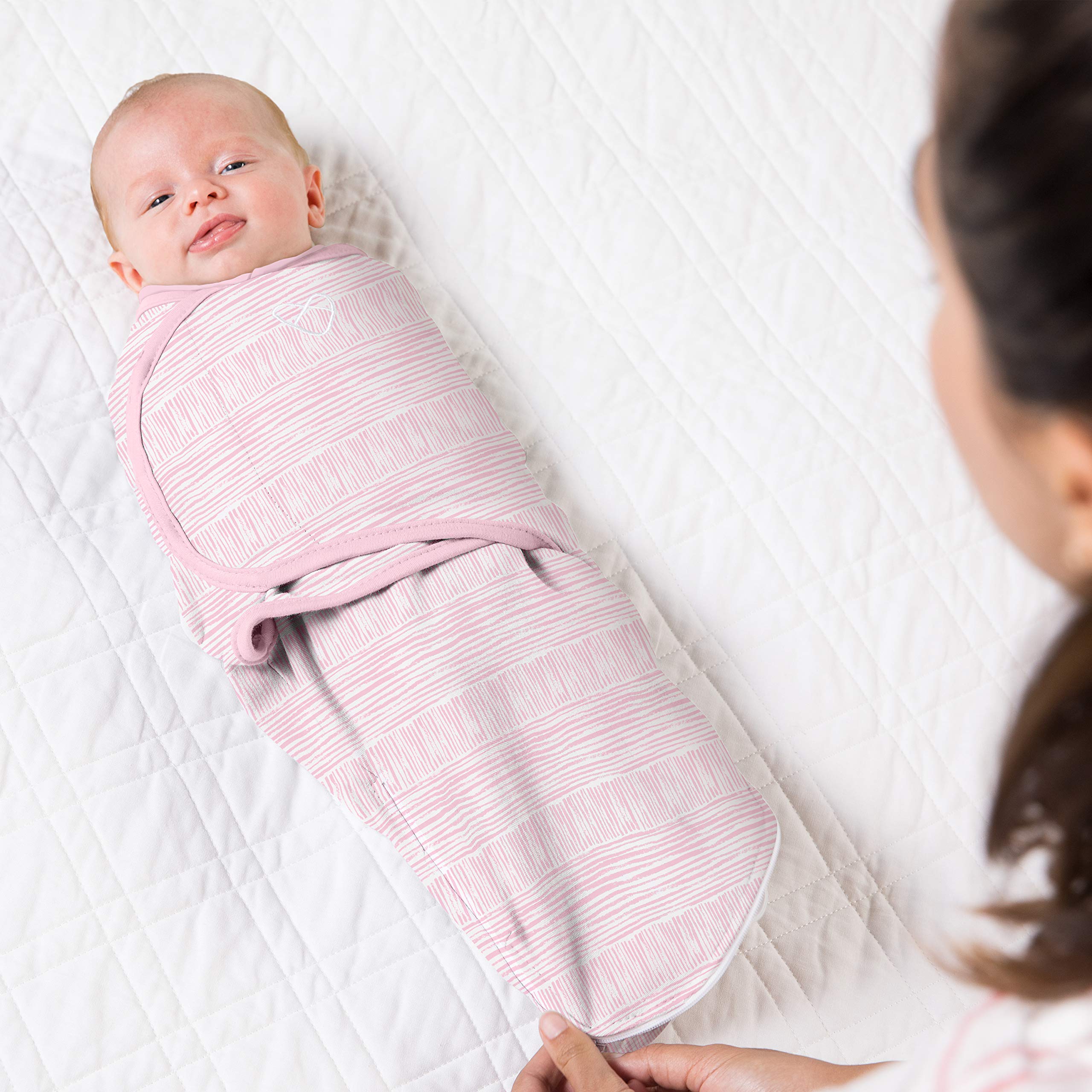 SwaddleMe ultra-soft fabric gently cushions baby’s skin during sleep.