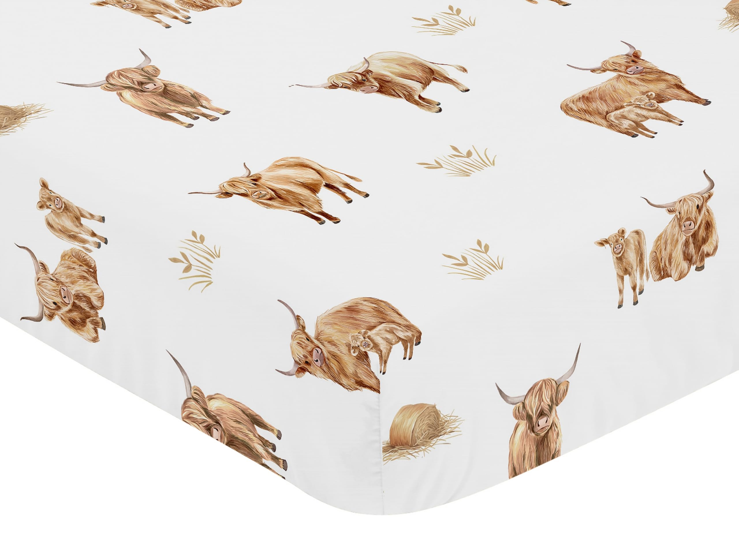Sweet Jojo Designs coordinating nursery bedding collection completes the room.