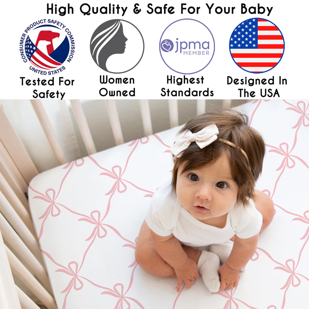 Sweet Jojo Designs elastic-edge crib sheet ensures secure fit on standard cribs