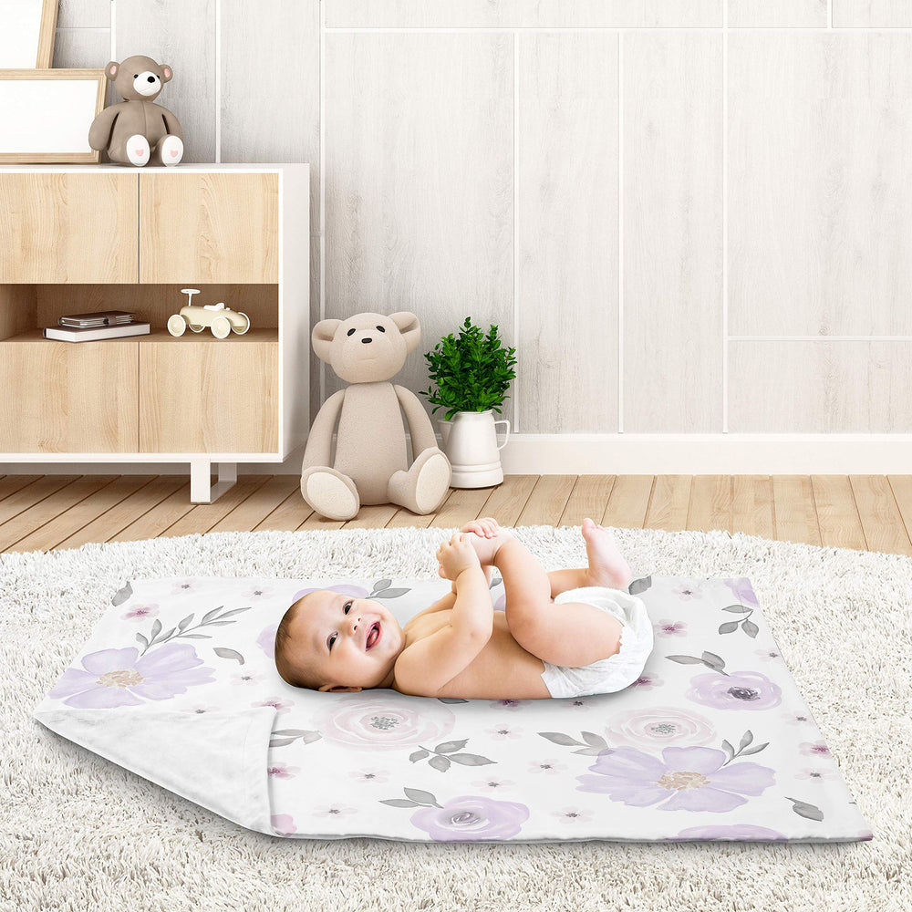 Sweet Jojo Designs lavender-pink-grey baby blanket in a car seat setup for travel