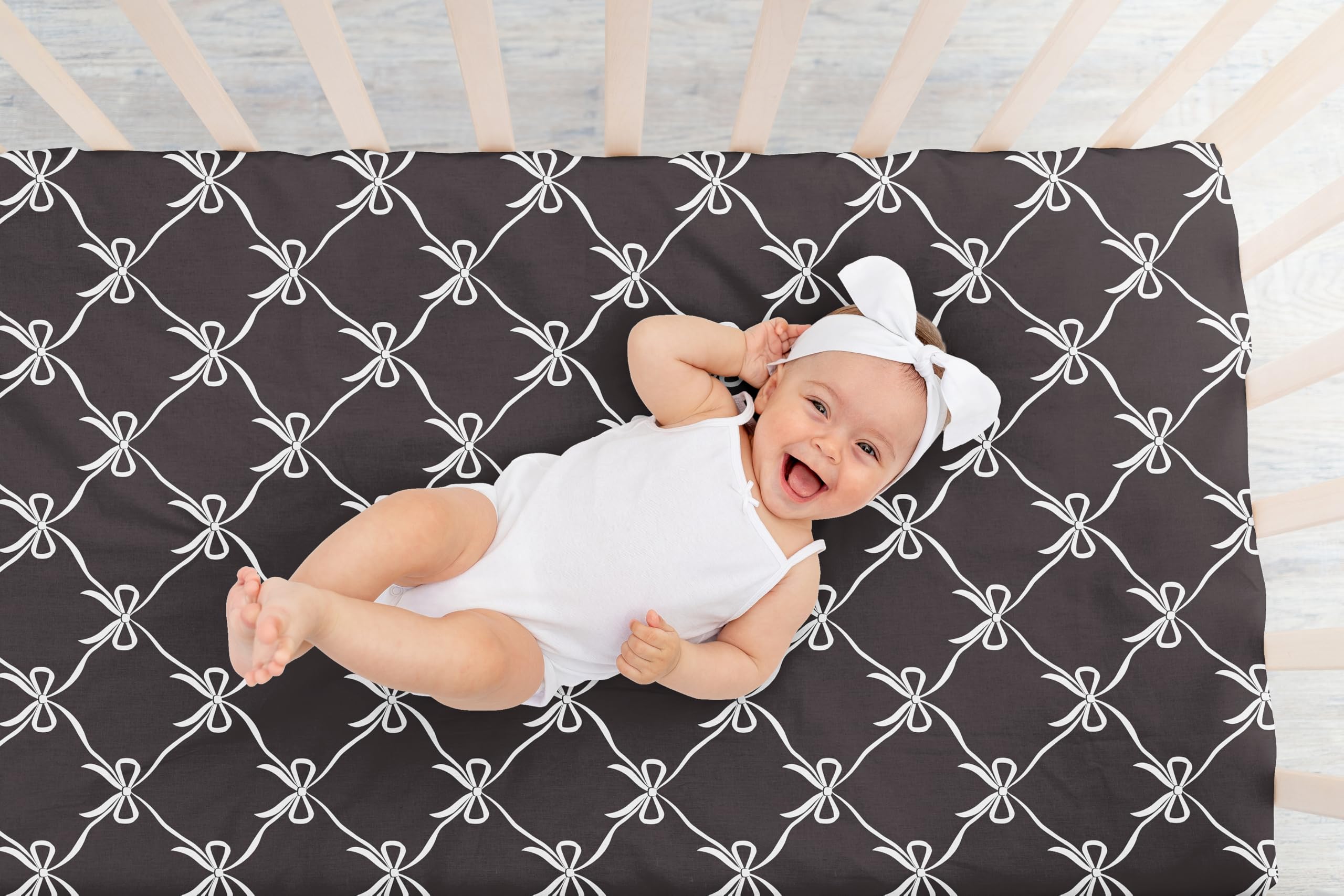 Great gift for baby showers or registries, ready to coordinate with nursery decor.