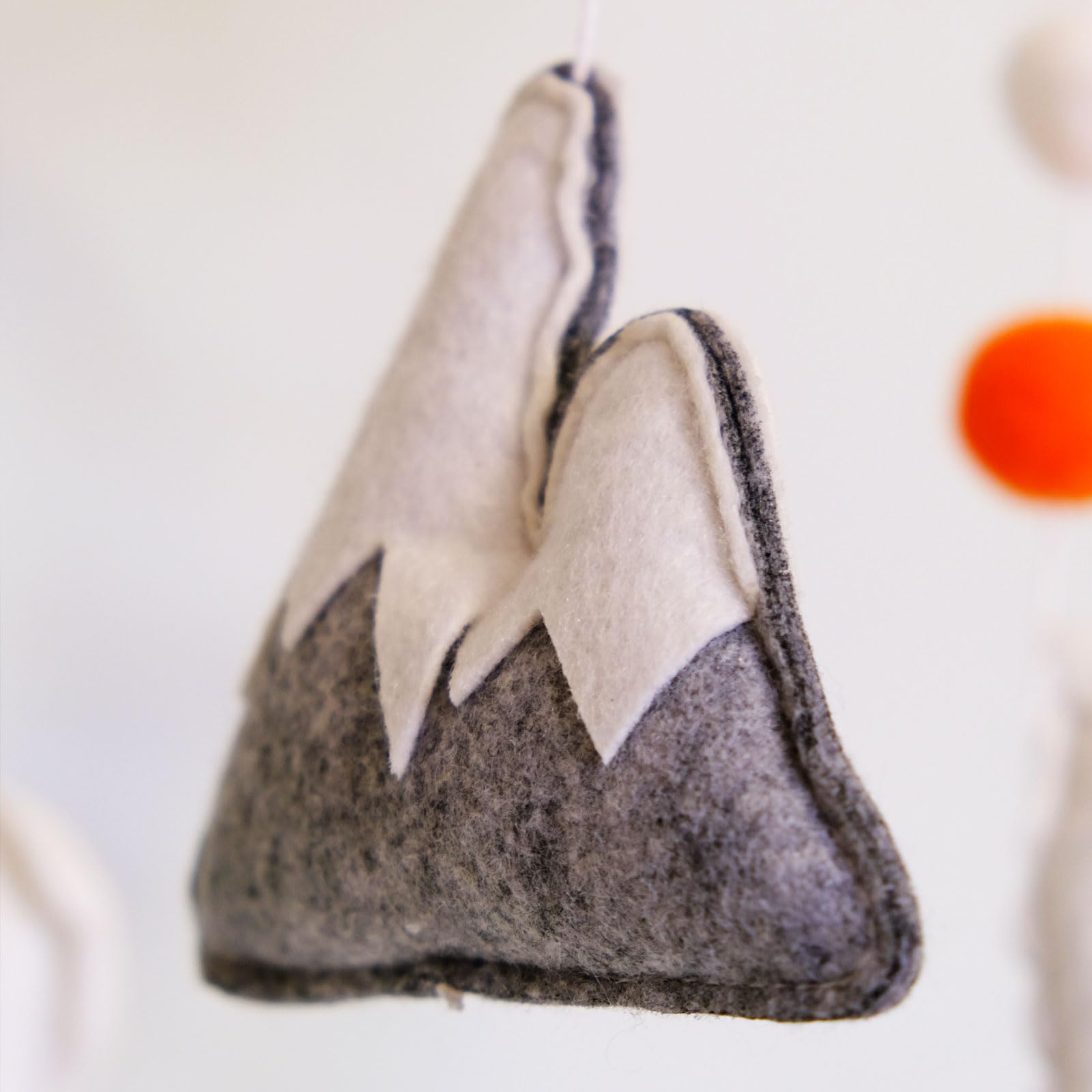 Sweety Baby desert mobile makes a thoughtful baby shower gift