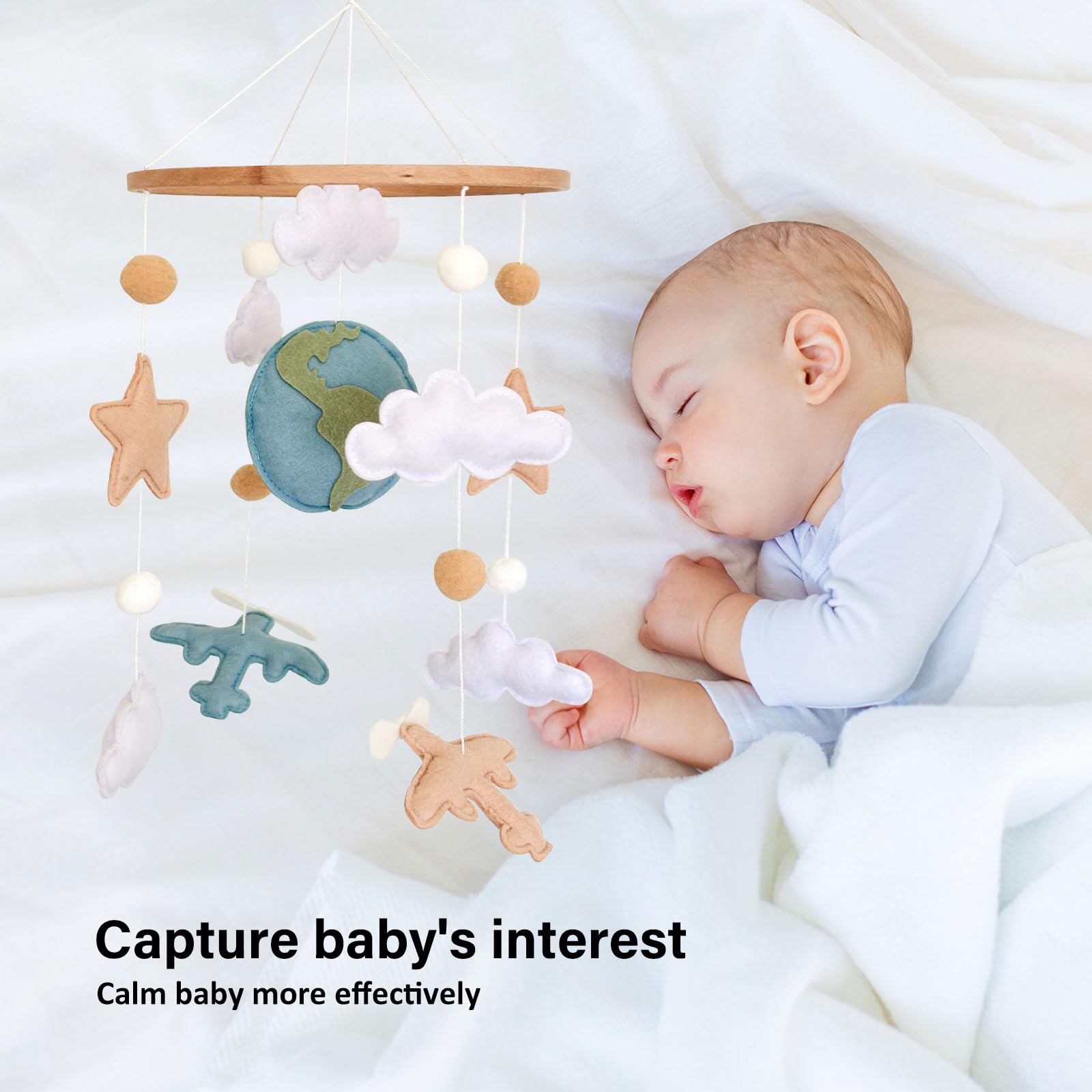 Sweety Baby travel-themed decor suits modern or classic nurseries