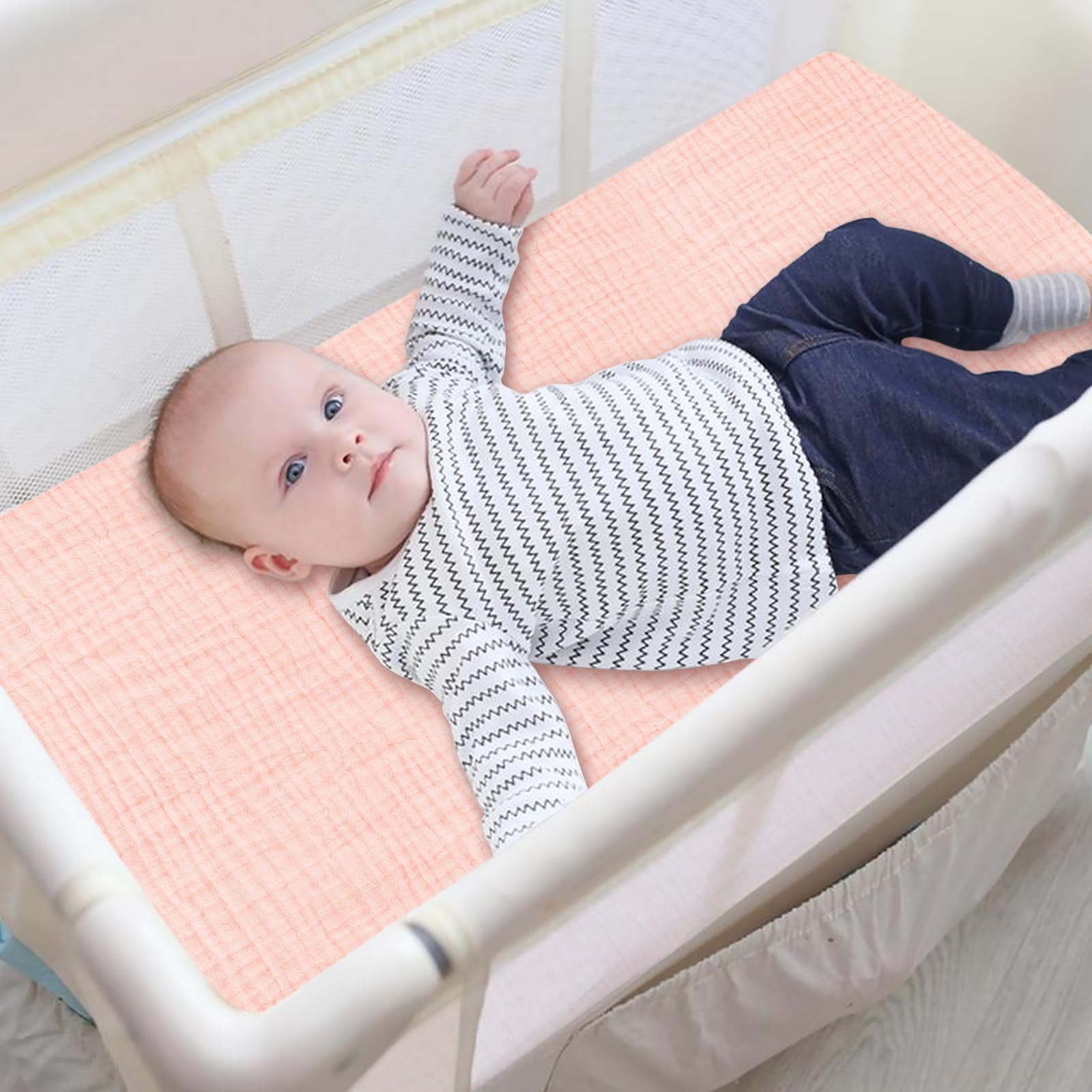 Synrroe soft muslin cotton helps keep delicate baby skin comfortable.