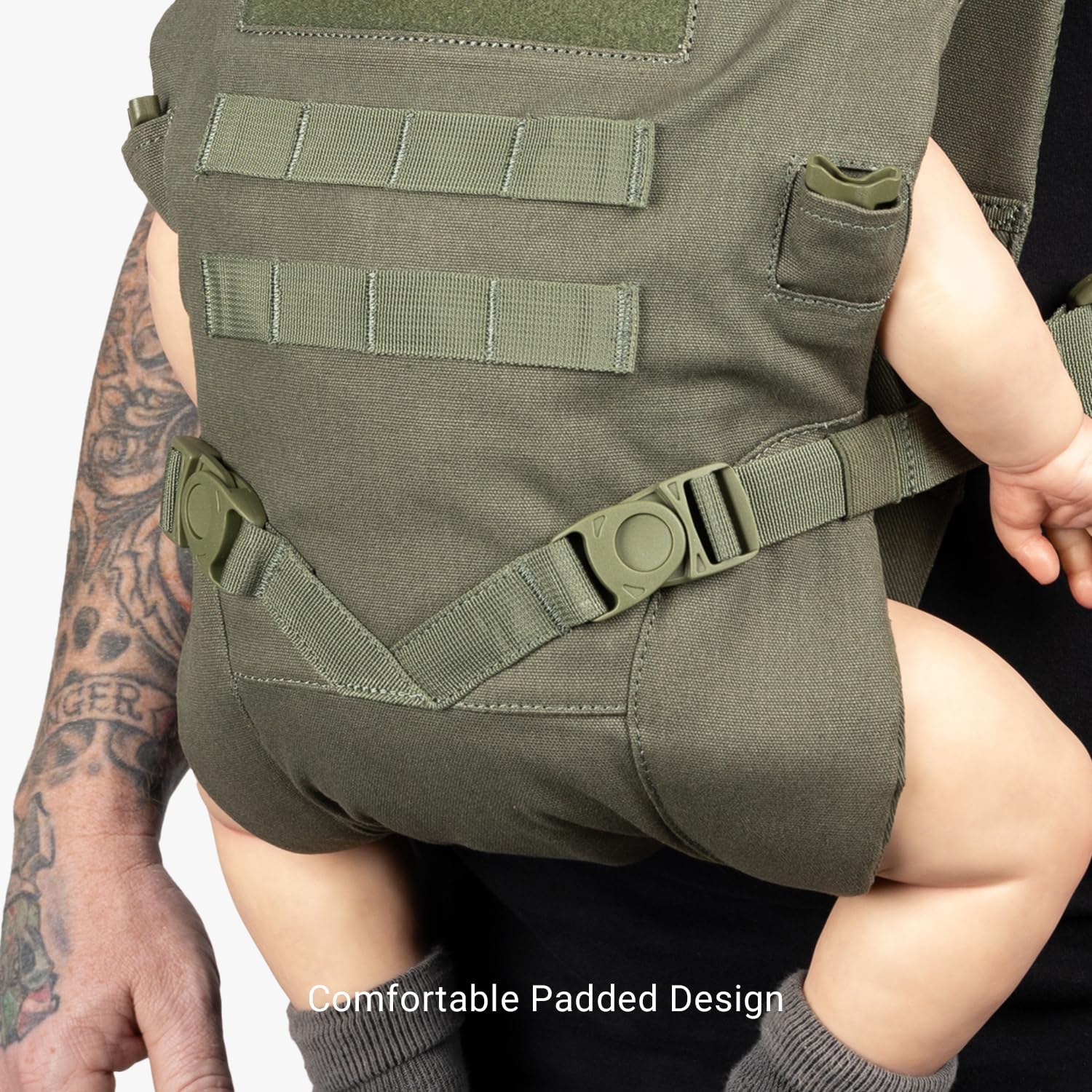 Tactical Baby Gear UTX buckles enable quick and easy adjustments.
