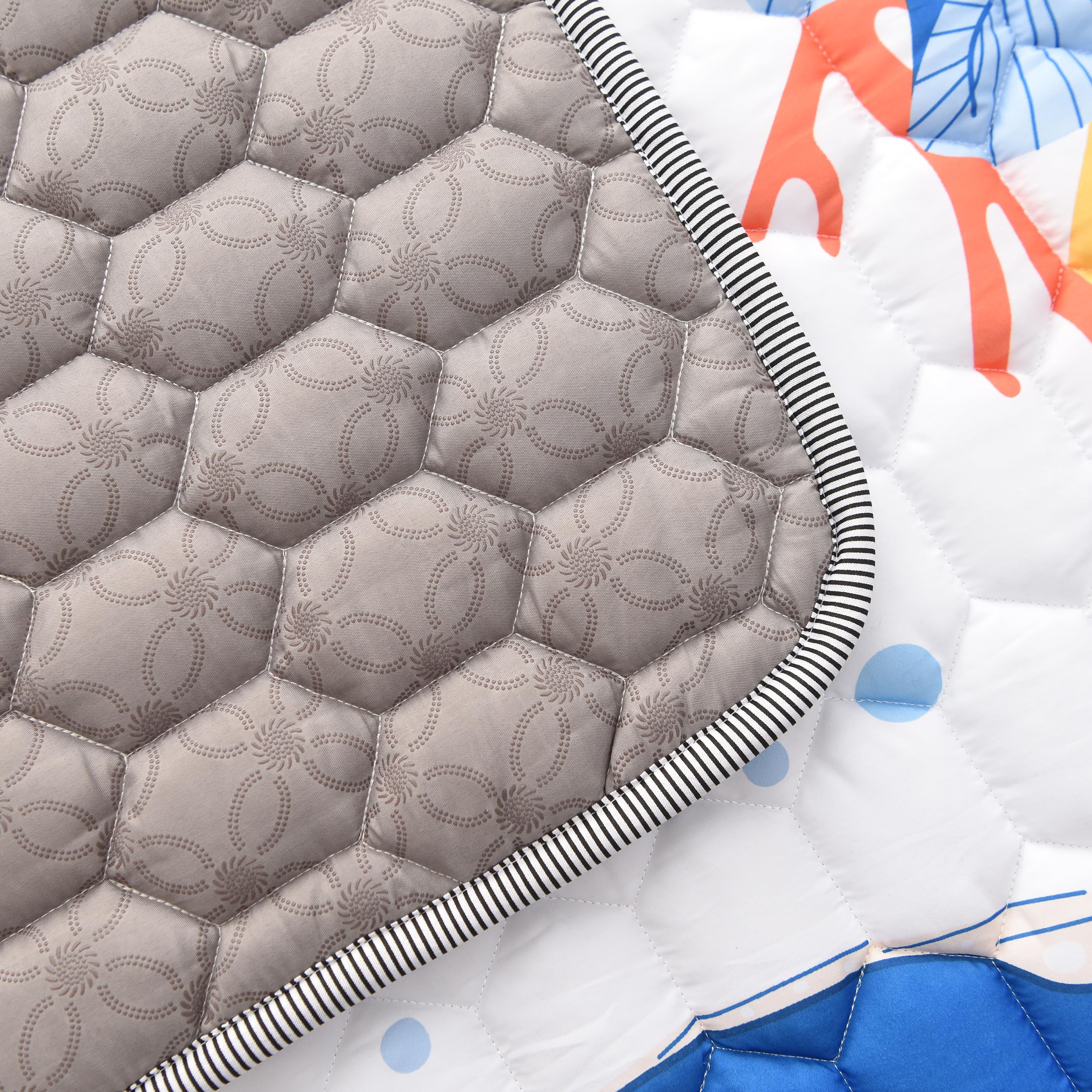 TADO MUSLIN foldable play mat makes a stylish nursery gift