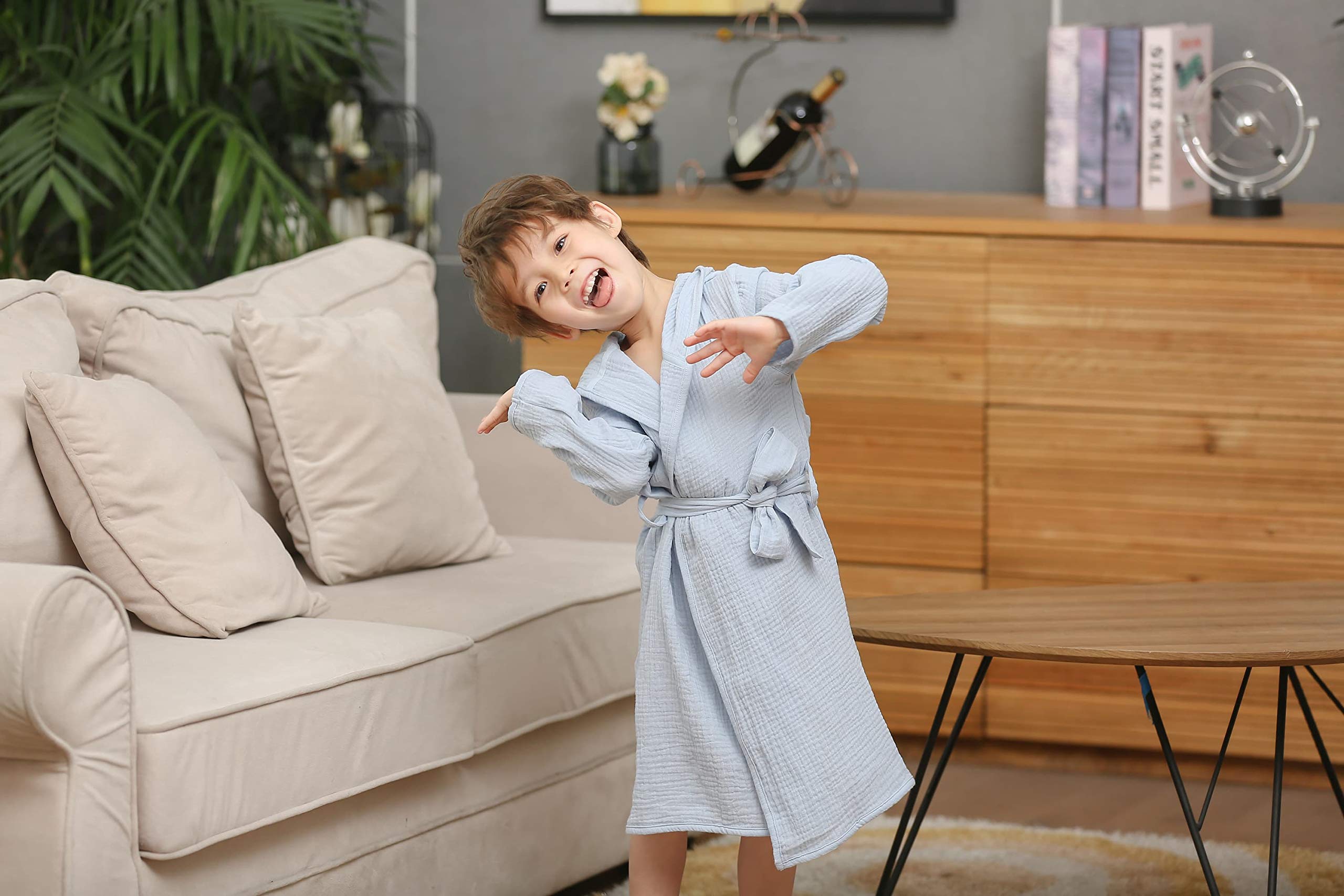 TADO MUSLIN easy-care robe dries quickly after washing