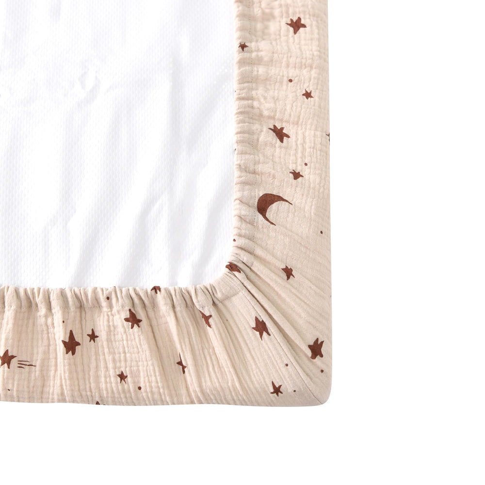 TADO MUSLIN machine-washable cover for simple cleanup after spills