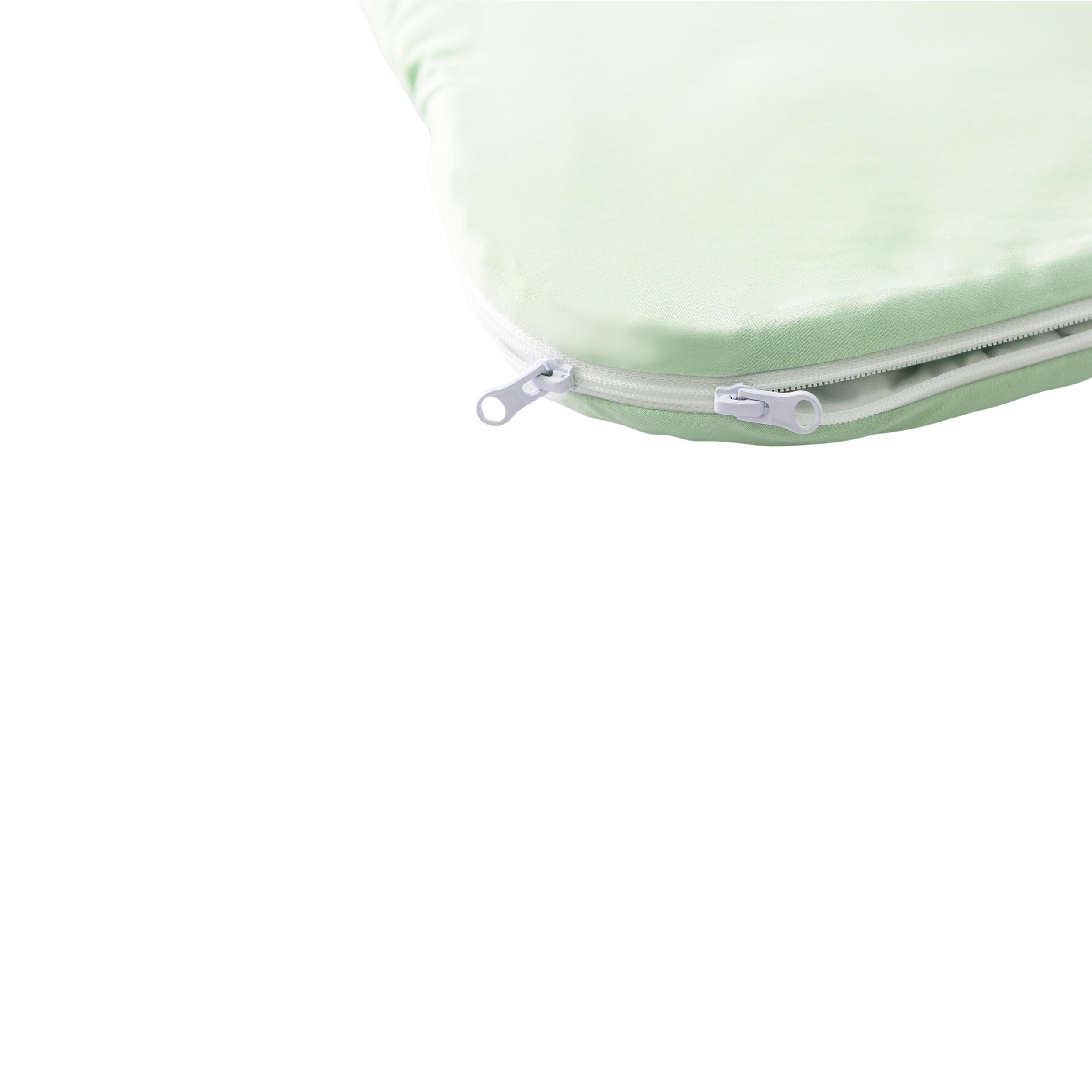 Size label 18-36m on TADO MUSLIN sleep sack for easy sizing.