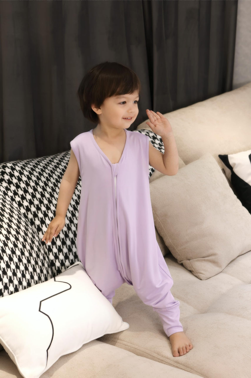 Bamboo rayon fabric of TADO MUSLIN sleep sack feels soft and breathable