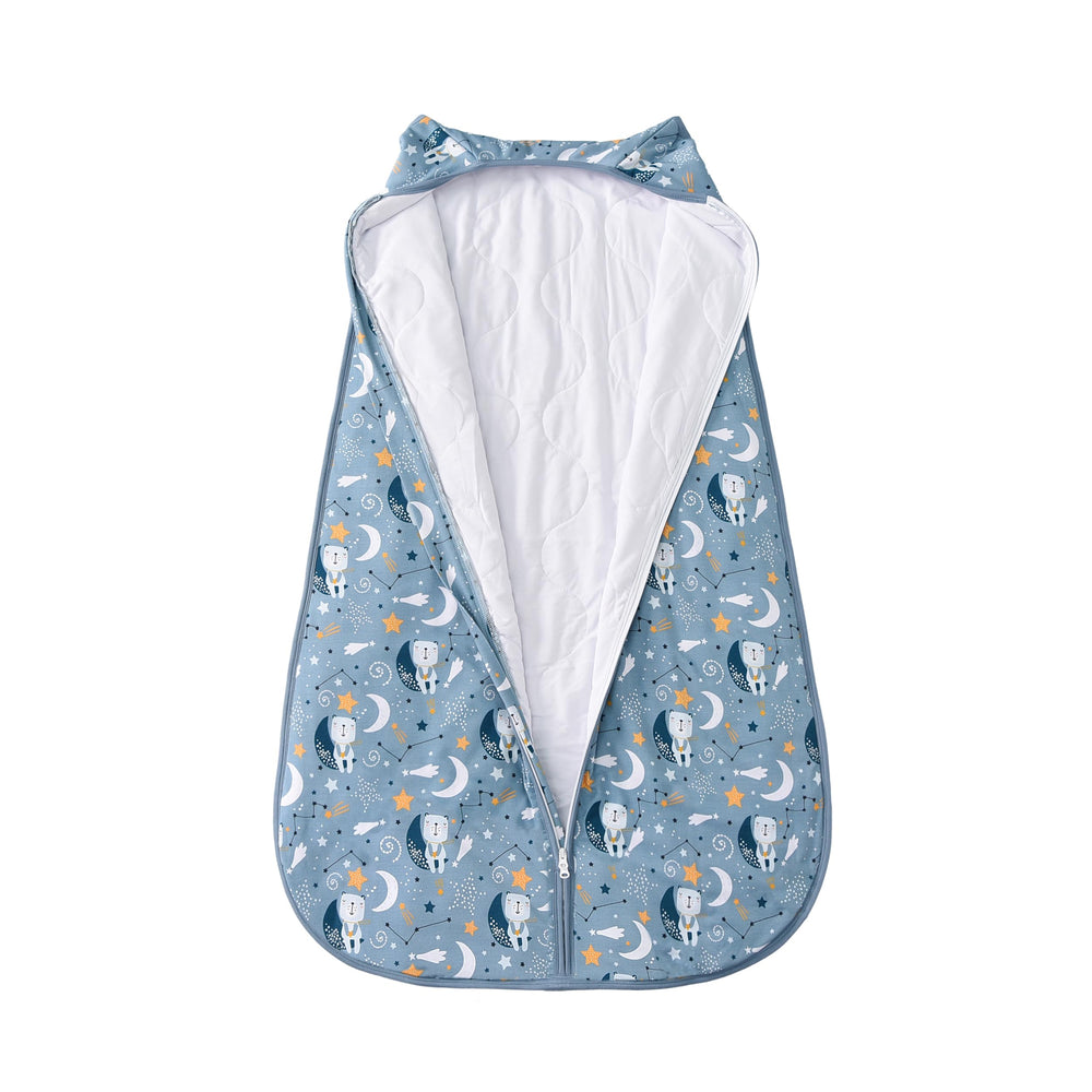 TADO MUSLIN 2-4T size provides roomy comfort for growing toddlers.
