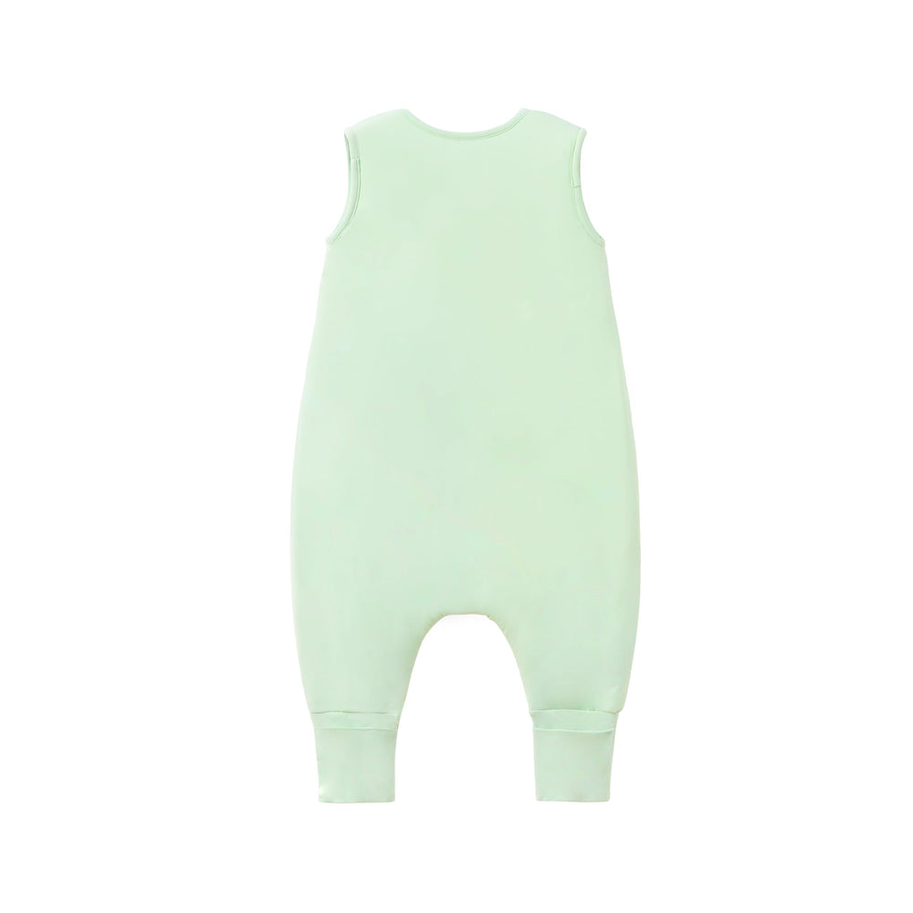 Tado Muslin sleep sack with two-way zipper for easy night changes.
