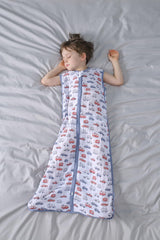 TADO MUSLIN sleep sack features a two-way zipper for easy dressing and changes